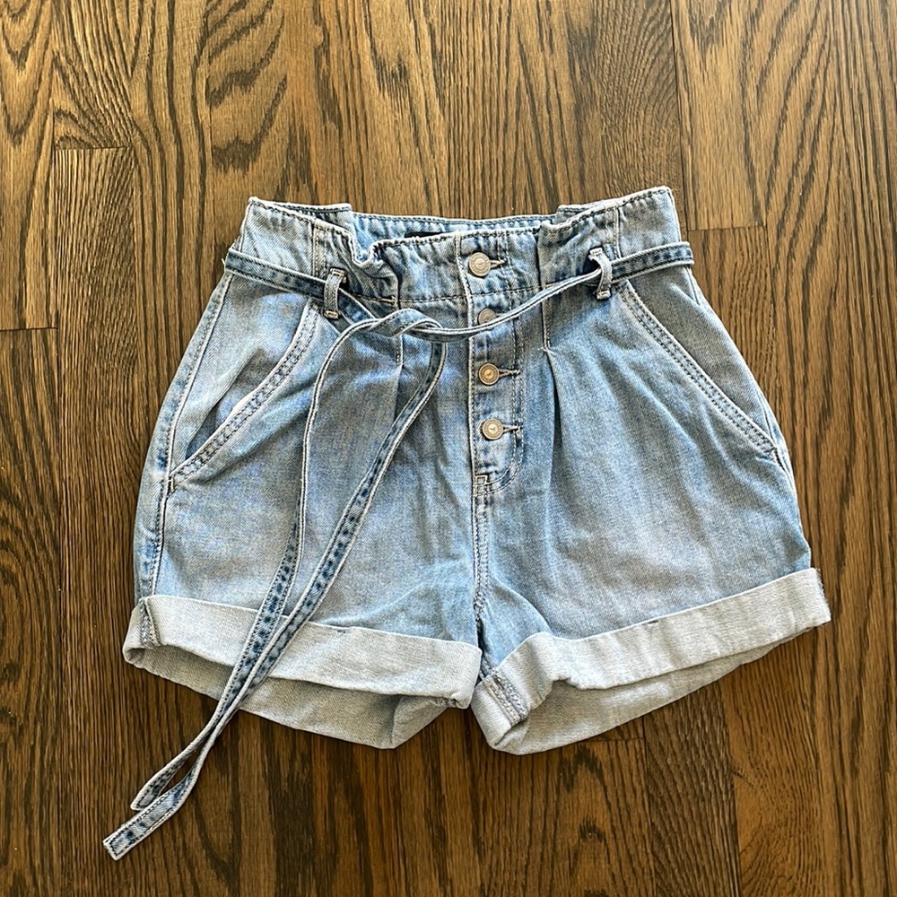 Hollister Jean shorts